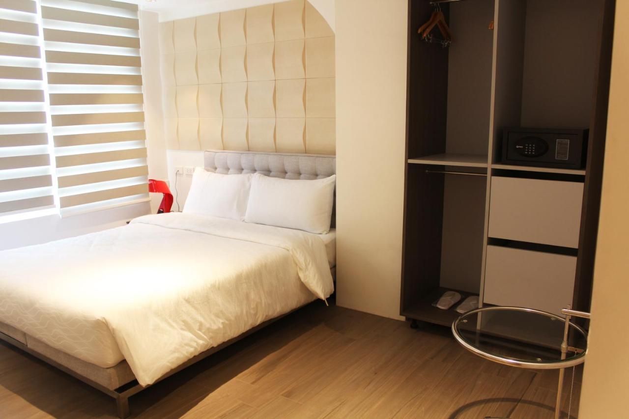 City Park Hotel Residences Taguig Exterior photo