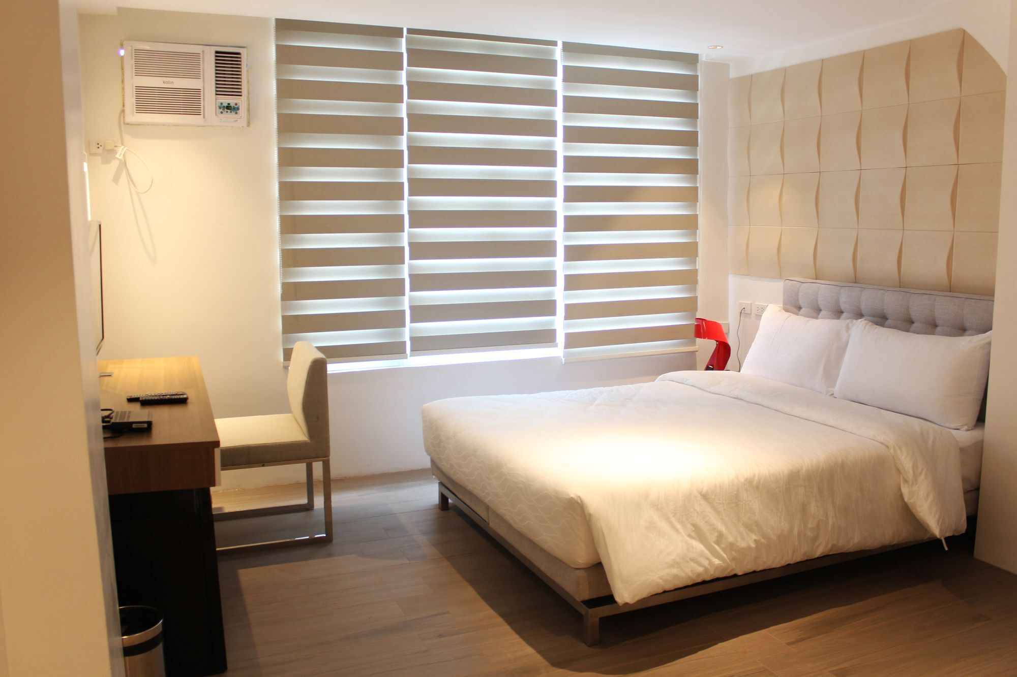 City Park Hotel Residences Taguig Exterior photo